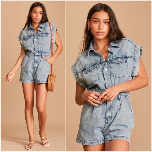 Blank NYC Pants - BlankNYC light wash denim short sleeve romper size S
